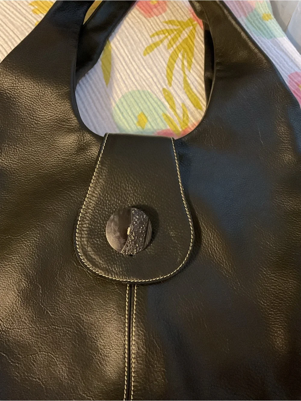 Pulicati Black Hobo Shoulder Bag